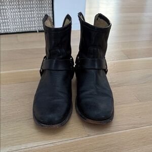 Frye women’s boots size 8.5